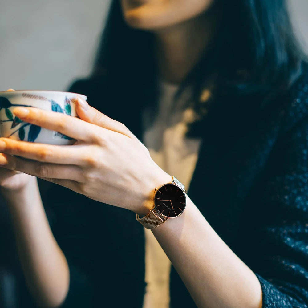 ROSE GOLD MESH WOMEEN'S MINIMALIST WATCH