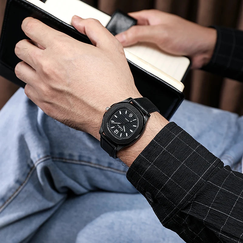 New Casual Leather Strap Men Sports Watch Quartz